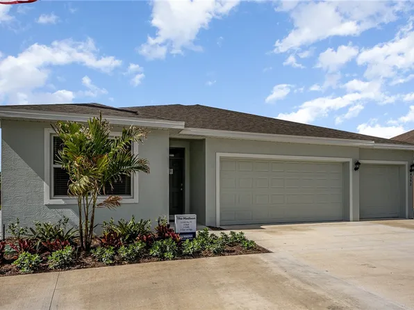 955 George St, Sebastian, FL 32958