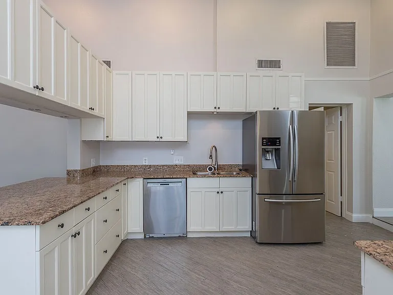 3908 W McKay Ave — Photo 7