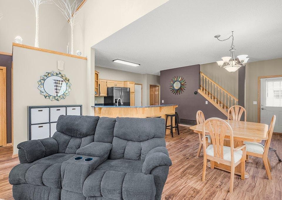 1st image of 12874 Drake Cir NW