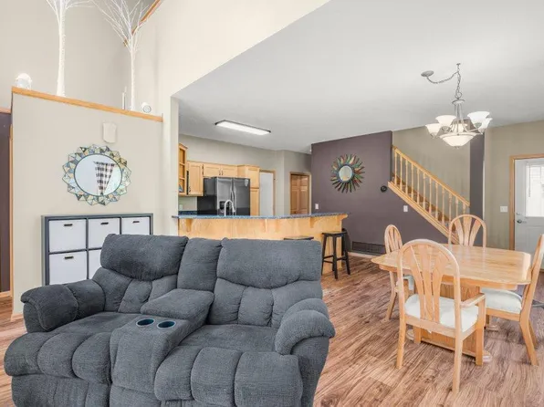 12874 Drake Cir NW, Coon Rapids, MN 55448