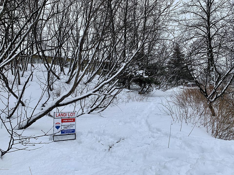 1st image of 10989 Womens Bay Dr