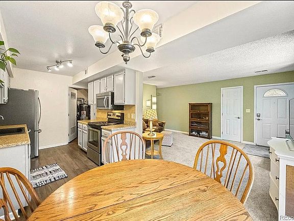 4th image of 9786 Orangewood Dr