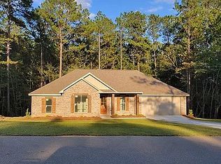 32 Northfork Dr, Petal, MS 39465