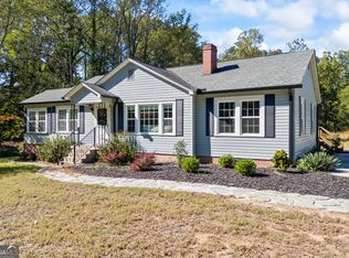 261 Oak Valley Rd, Toccoa, GA 30577