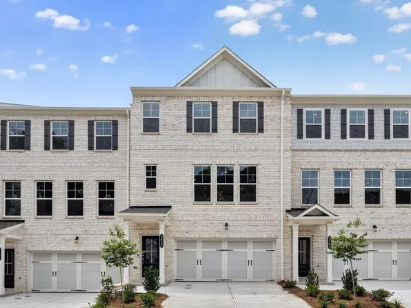 5825 Schelton Pl SE, Mableton, GA 30126