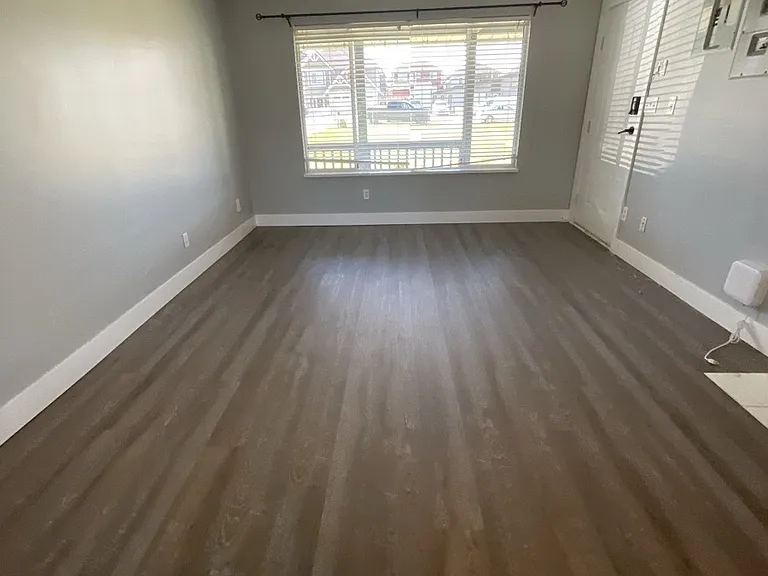 32767 Cherry Ave — Photo 6