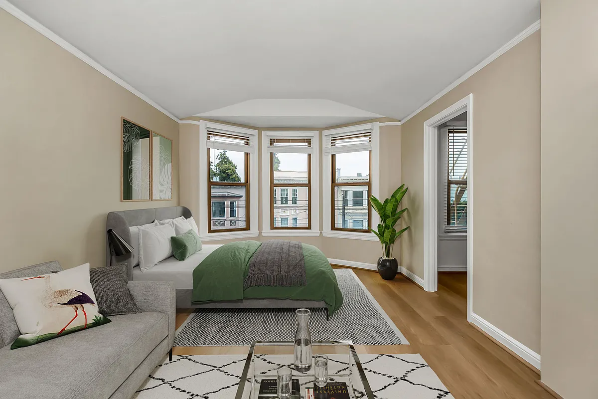 Building Photo - 140 Duboce