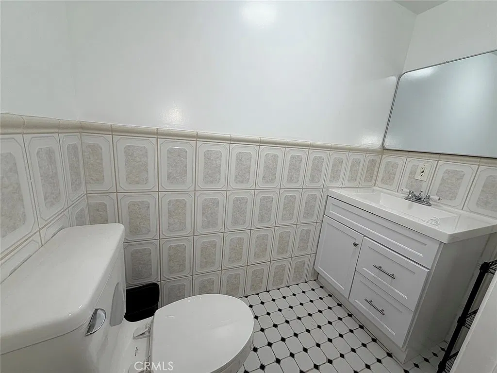 4 bed, 2.5 bath, 1968 sqft, $6,000 — Photo 4