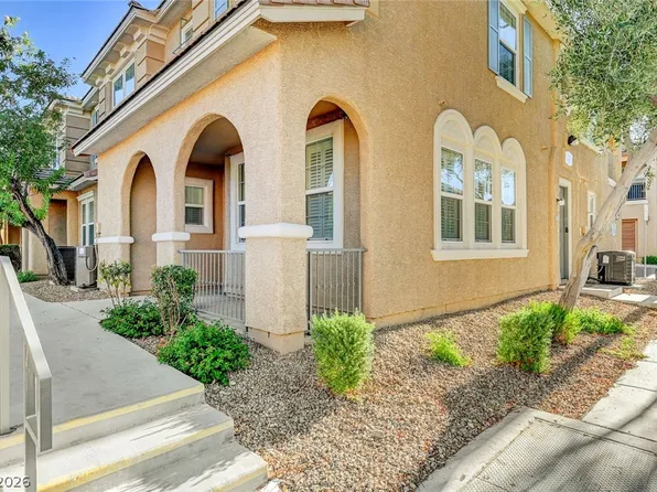 8409 Insignia Ave Unit 102, Las Vegas, NV 89178