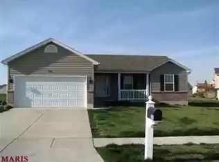 305 Harvest Dr, Wright City, MO 63390