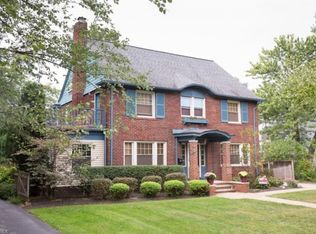 2990 Warrington Rd, Shaker Heights, OH 44120