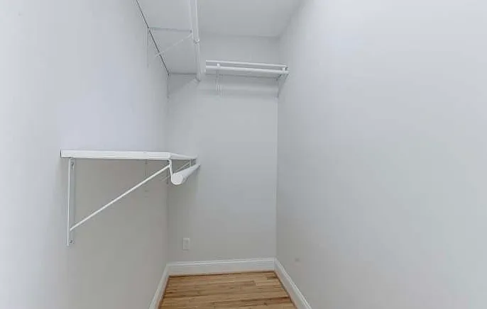 802 Mangold St — Photo 8