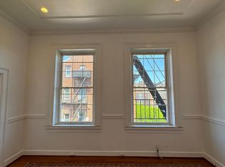 28 E Mount Vernon Pl #3R, Baltimore, MD 21202