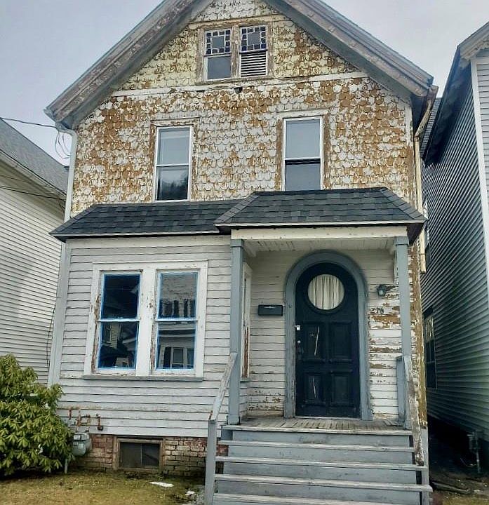 1st image of 16 Washington Avenue