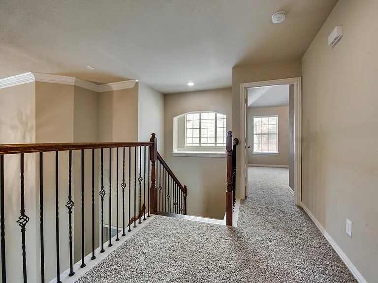 6072 Wallis Dr — Photo 29