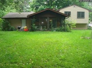 5781 Deborah Dr, North Ridgeville, OH 44039