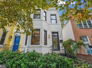 547 4th St SE, Washington, DC 20003