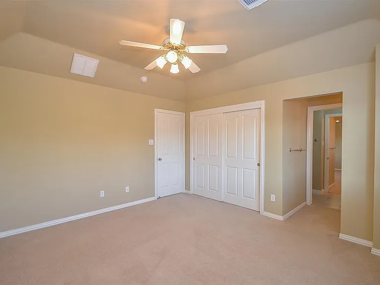 5503 Langhorne Ct — Photo 22