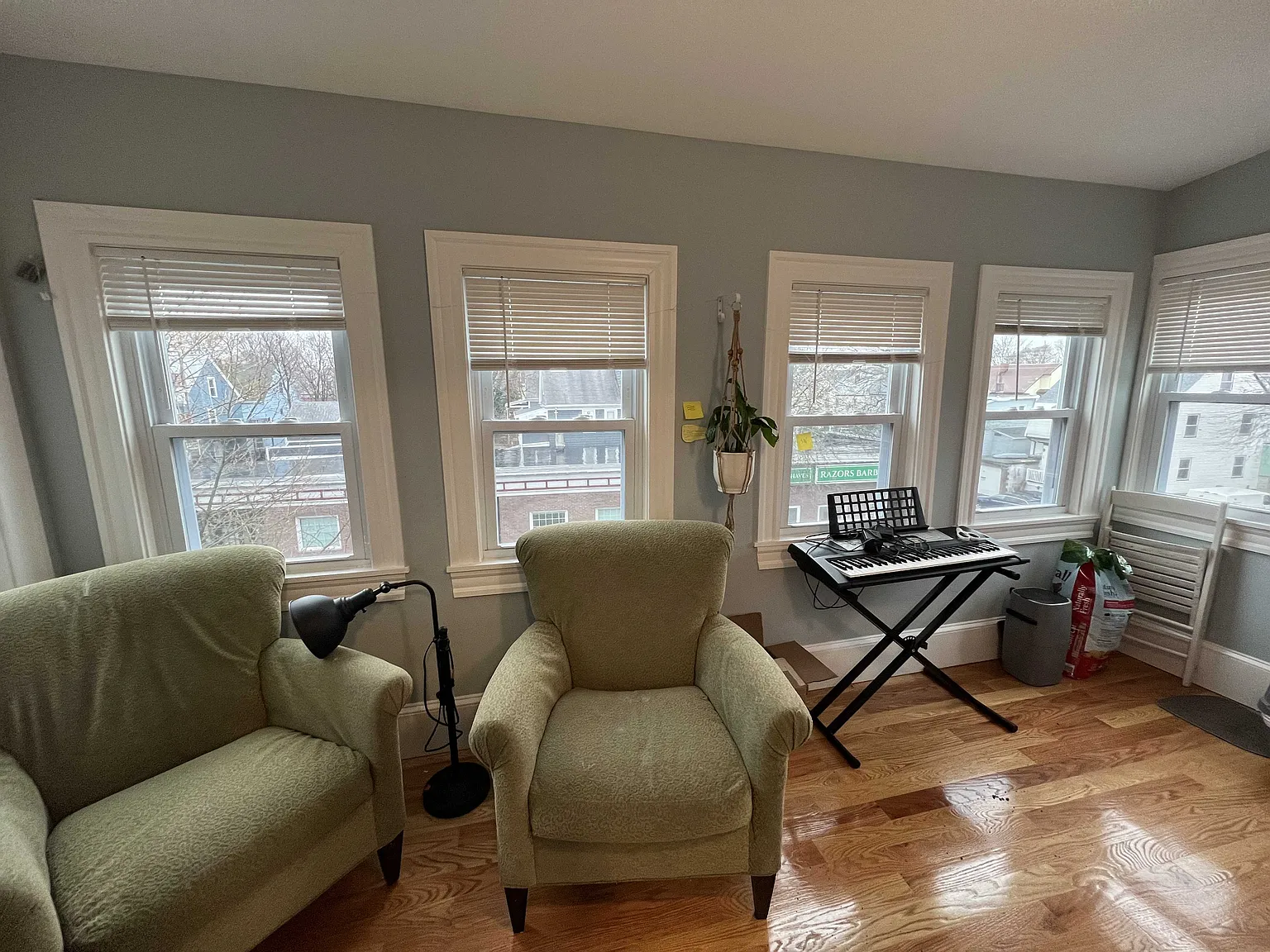 4 bed, $4,950 — Photo 3