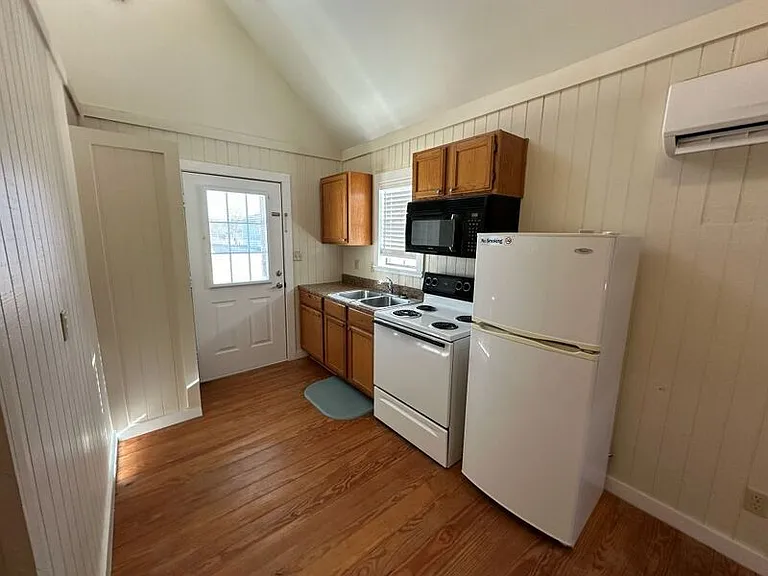 2440 State Highway 16 N #310 — Photo 3