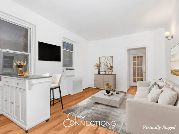 223 East 50th Street 2C image 1 of 23