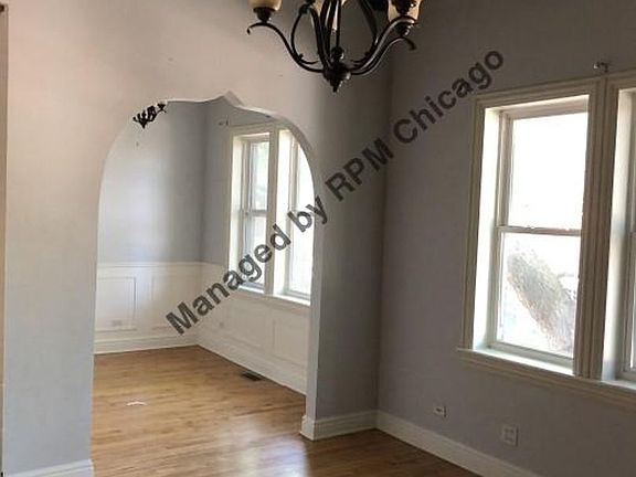 5th image of 1357 N Wolcott Ave #2