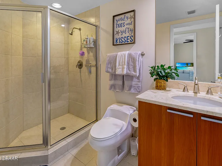 231 Riverside Dr #9061 — Photo 26
