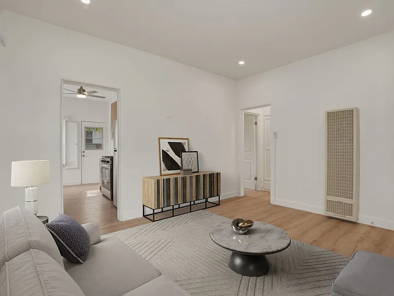 2317-2321 Ocean Park Blvd — Photo 9