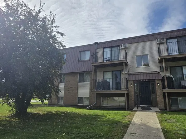 502 Lewis Ave E, Larimore, ND