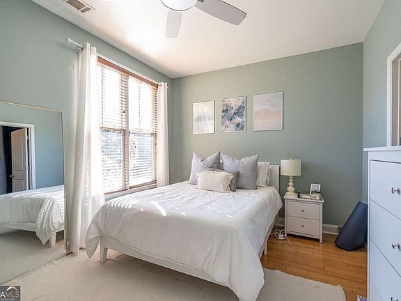 4th image of 118 Ruth Dr Unit 610