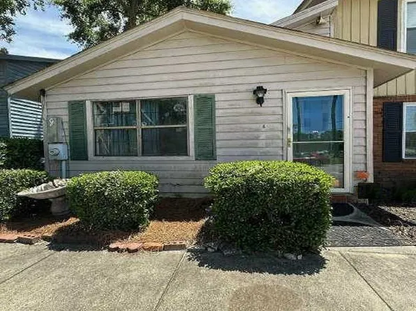 4 Seagull Ln, Savannah, GA 31419