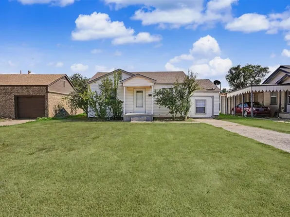 1016 E Liveoak St, Altus, OK 73521
