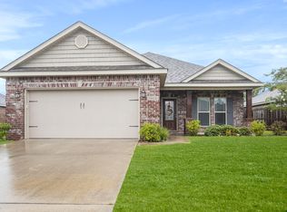 10414 Sweet Bay Dr, Gulfport, MS 39503