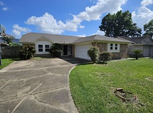 9415 Spellman Rd, Houston, TX 77031