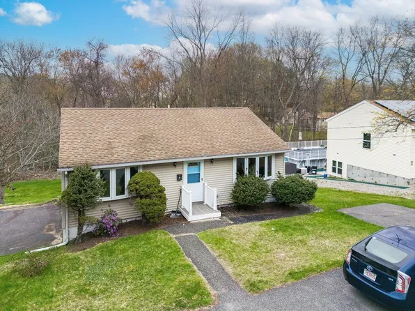 7 Leslie Ln, Millbury, MA 01527