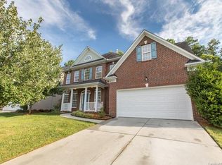 8527 Suttonview Dr, Charlotte, NC 28269