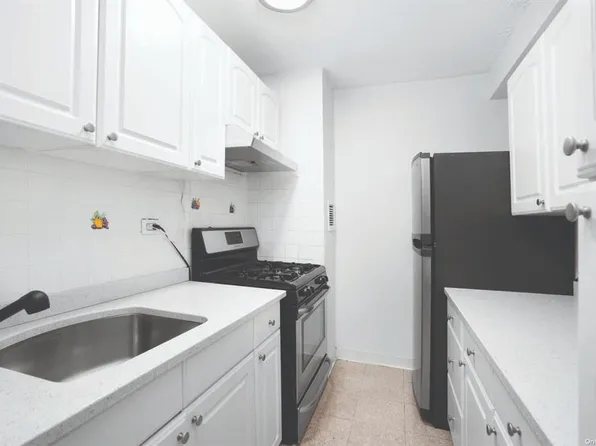 39-60 54th Street image 8 of 13