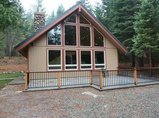 1616 Maple Dr, Weed, CA 96094