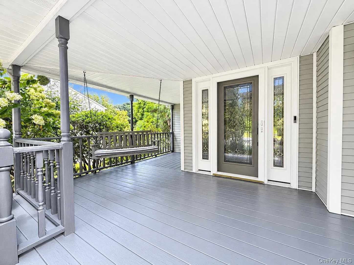 5 bed, 2.5 bath, 2510 sqft, $6,500 — Photo 2