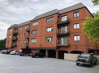 8 Russell Ave UNIT 303, Gaithersburg, MD 20877