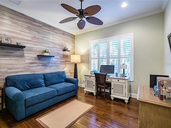4th image of 12149 Thornhill Ct