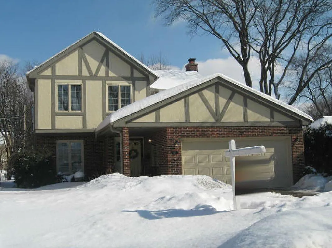 515 S Beverly Ln photo 1