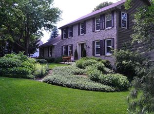 6369 Briarcliff Ln, Middleton, WI 53562