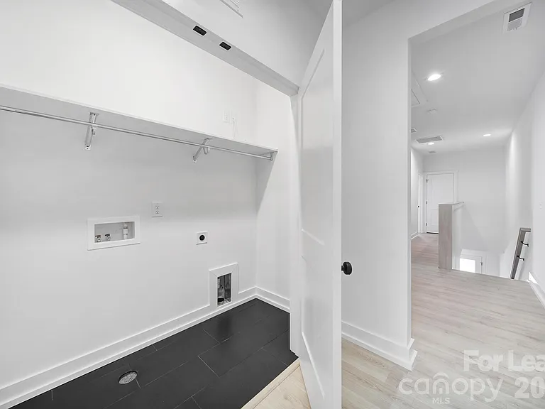 511 Bowman Rd — Photo 18
