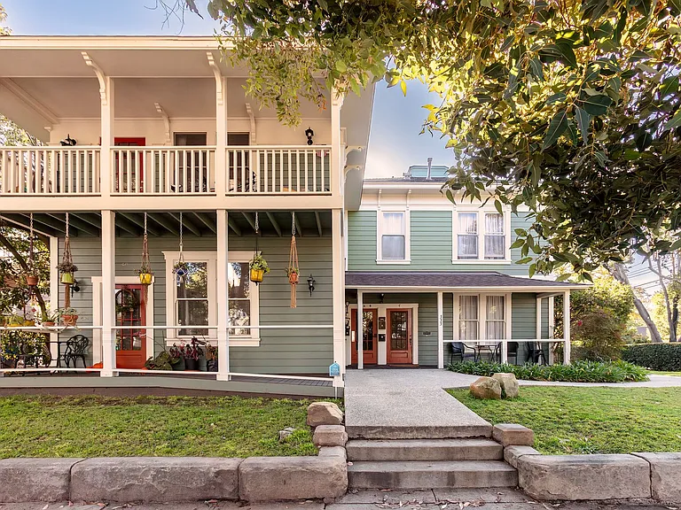 333 W Ortega St — Photo 3