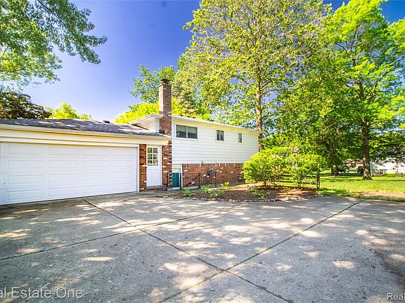 5th image of 4243 Frostwood Ct