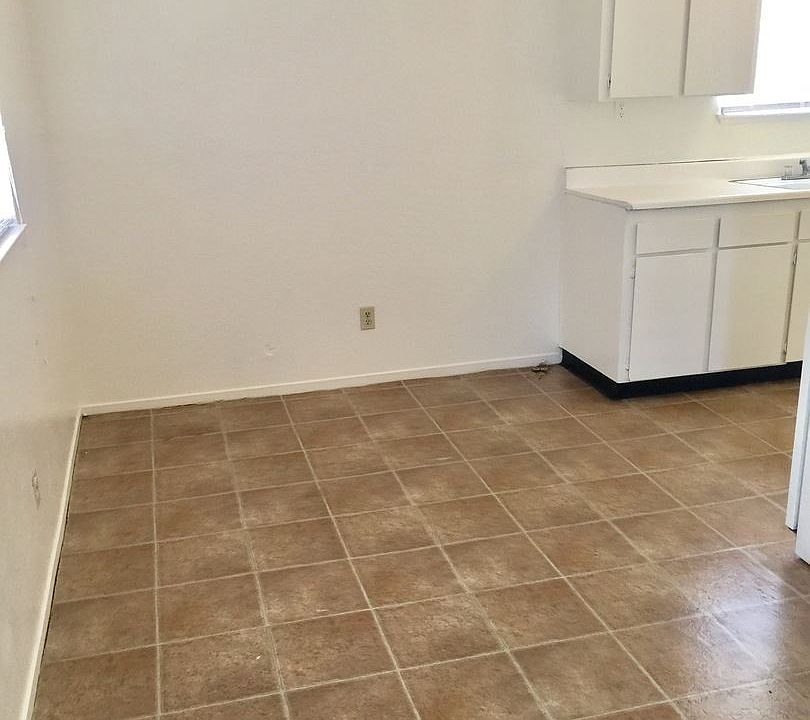 1st image of 3948 E Woodward Ave APT 201