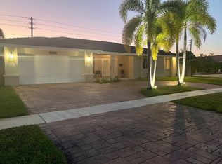 16782 Golfview Dr, Weston, FL 33326