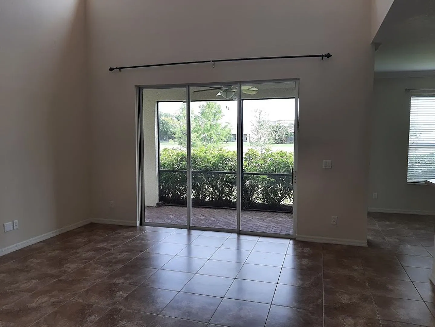 Coming OCT ! 2 Story 5/ 3.5 home in gated community — Photo 2