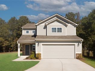 3271 Forest Green Dr, Douglasville, GA 30135